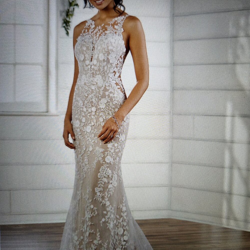 Wedding dress Essence of Australia, size 10, ivory